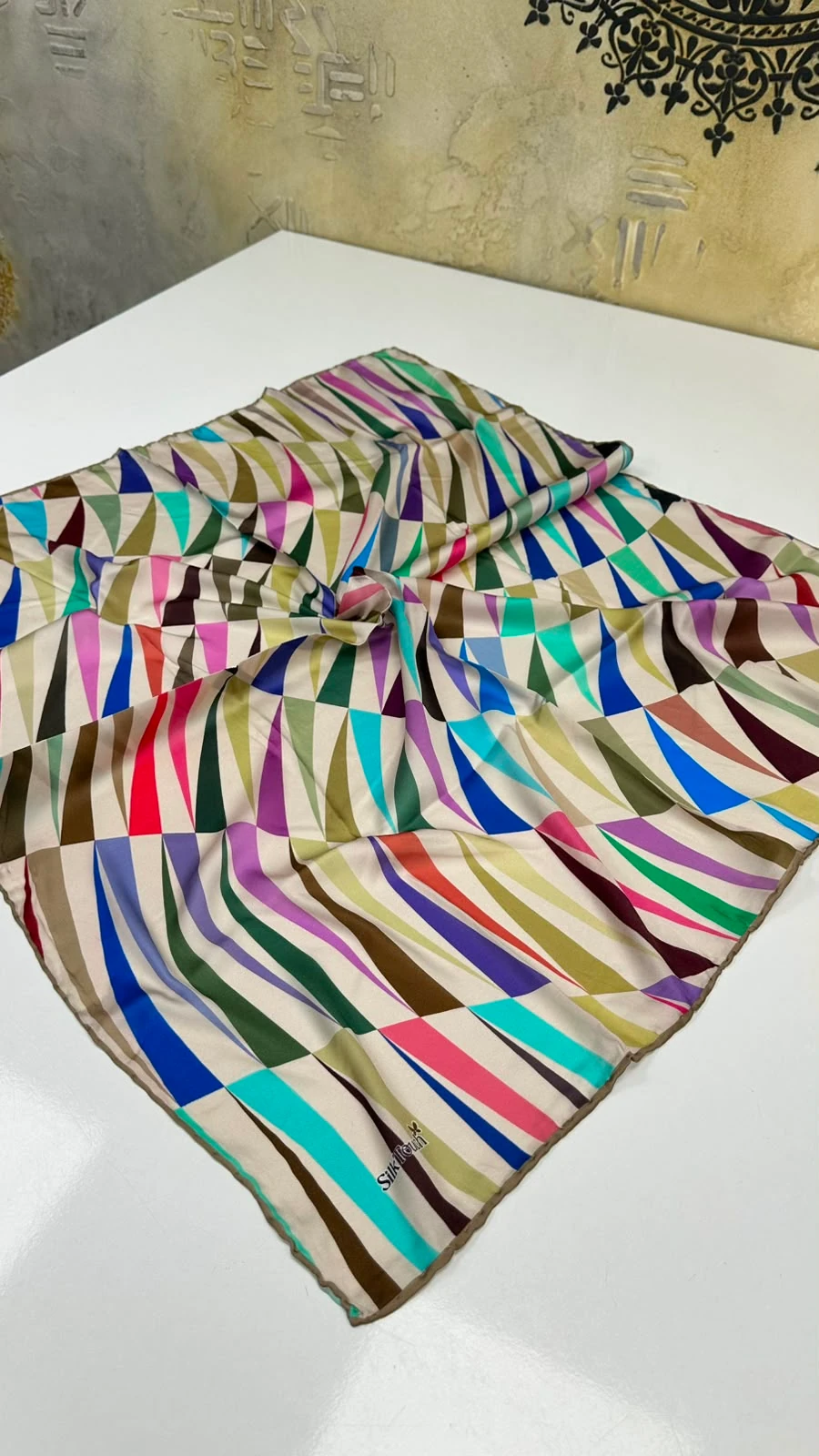 Silk Touch Kristal İpek Eşarp