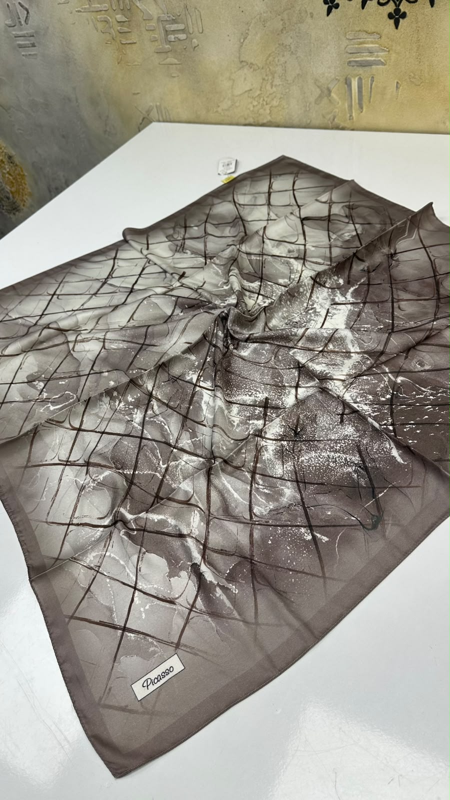 Picasso Münevver Kristal İpek Eşarp