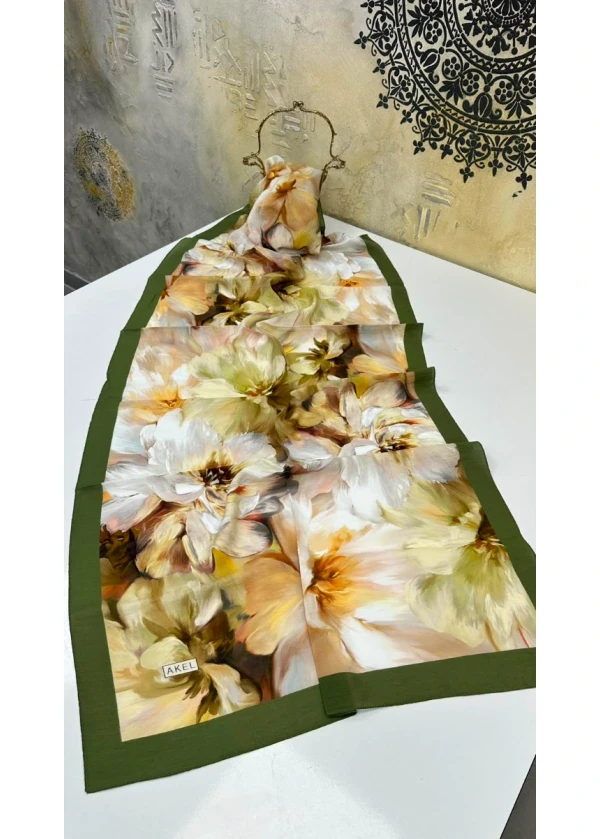 Çiçek Açan Zarafet Akel Spring Viskon Şal