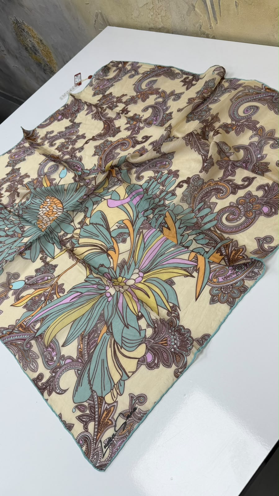 LuvenSara Velvet Touch Summer Eşarp