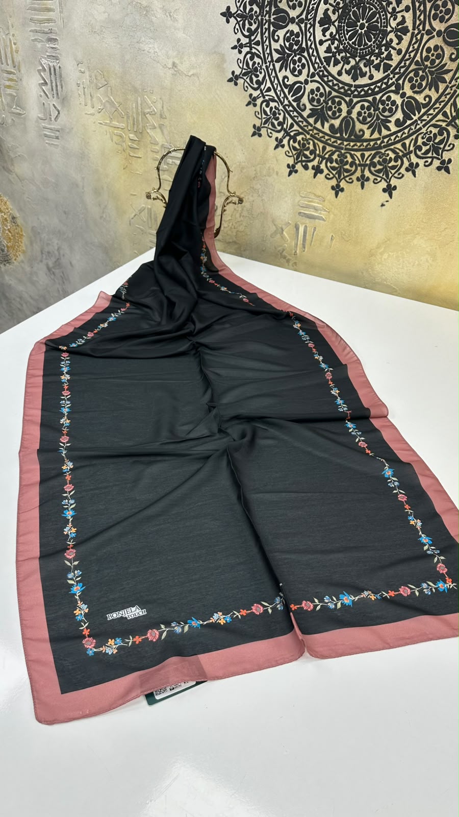 Bonjela Touch Şal