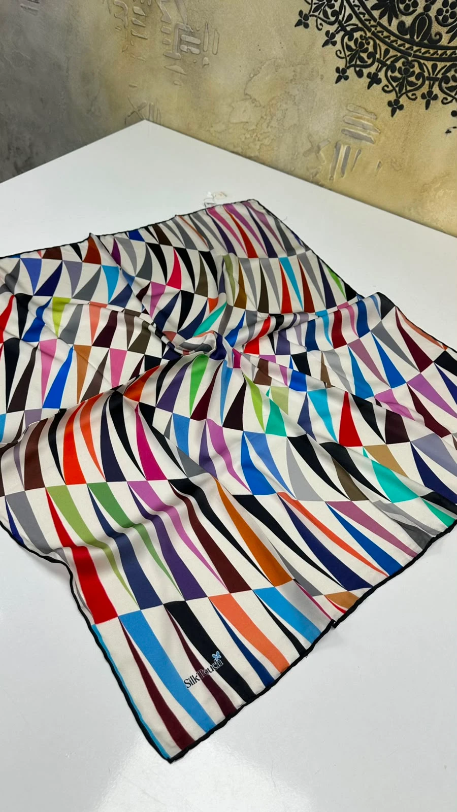 Silk Touch Kristal İpek Eşarp