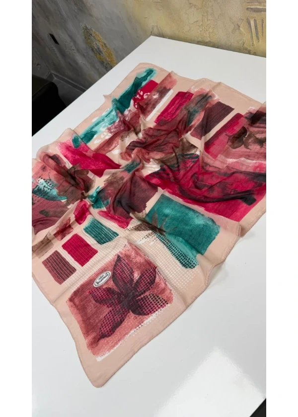 Yasemin Tablodaki Çiçek Desenli Dikişli Yazma