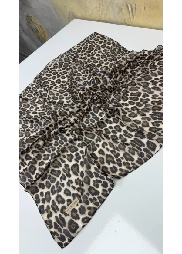 Avantgard Leopar Desenli Dikişli Eşarp Yazma