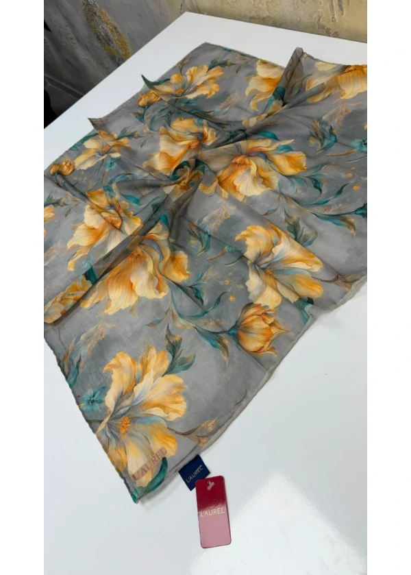 Çiçeklerin Işığı Soft Pamuk Eşarp