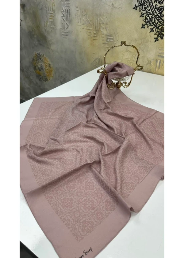 Kapalı Yonca Gold Eşarp
