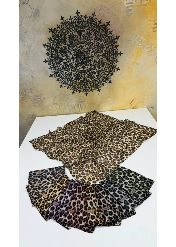 Avantgard Leopar Desenli Dikişli Eşarp Yazma