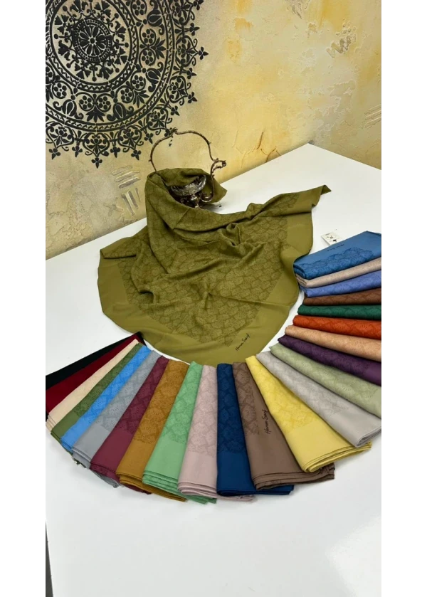 Esin Gold Eşarp