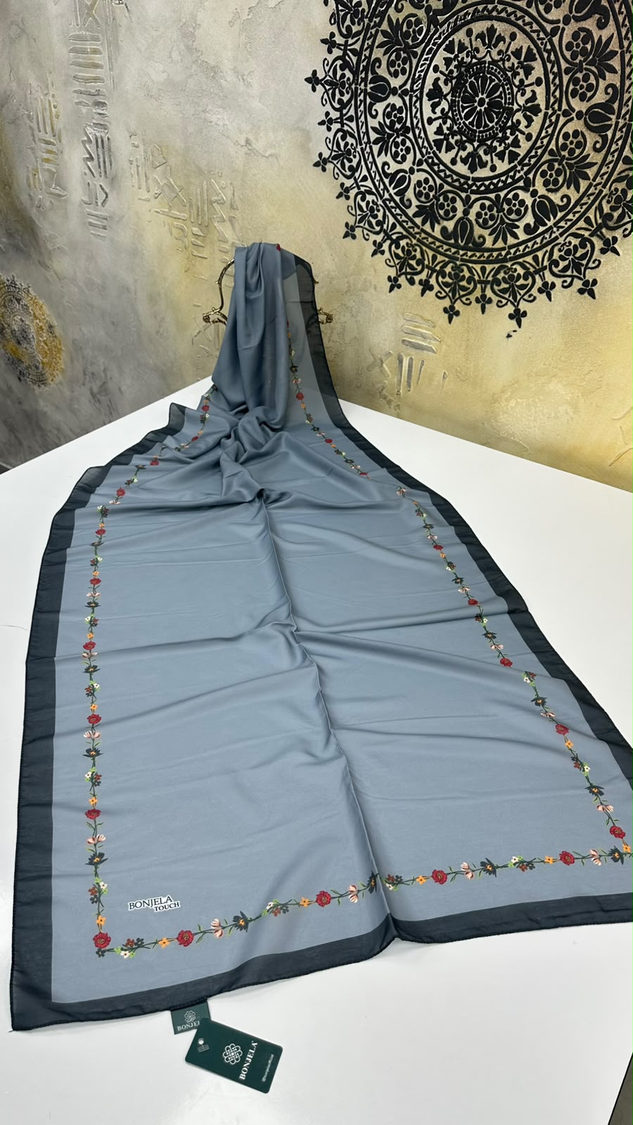 Bonjela Touch Şal