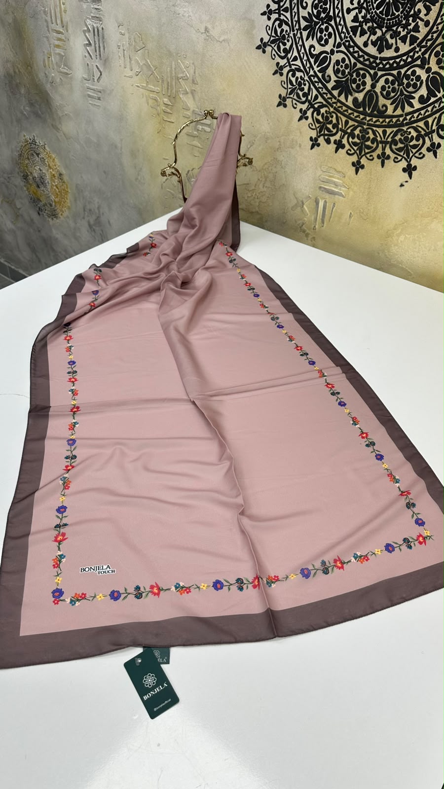 Bonjela Touch Şal