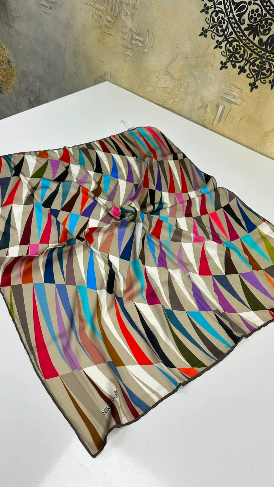 Silk Touch Kristal İpek Eşarp