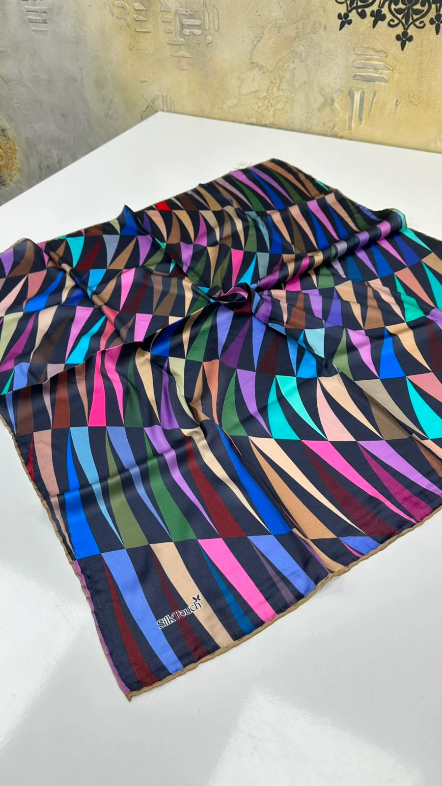 Silk Touch Kristal İpek Eşarp